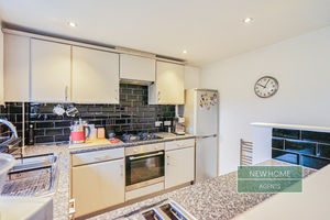 Photo 21- click for photo gallery